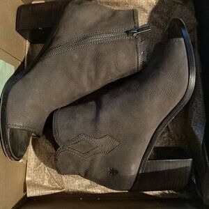 Frye Danica Grey Peep Toe Booties 9M